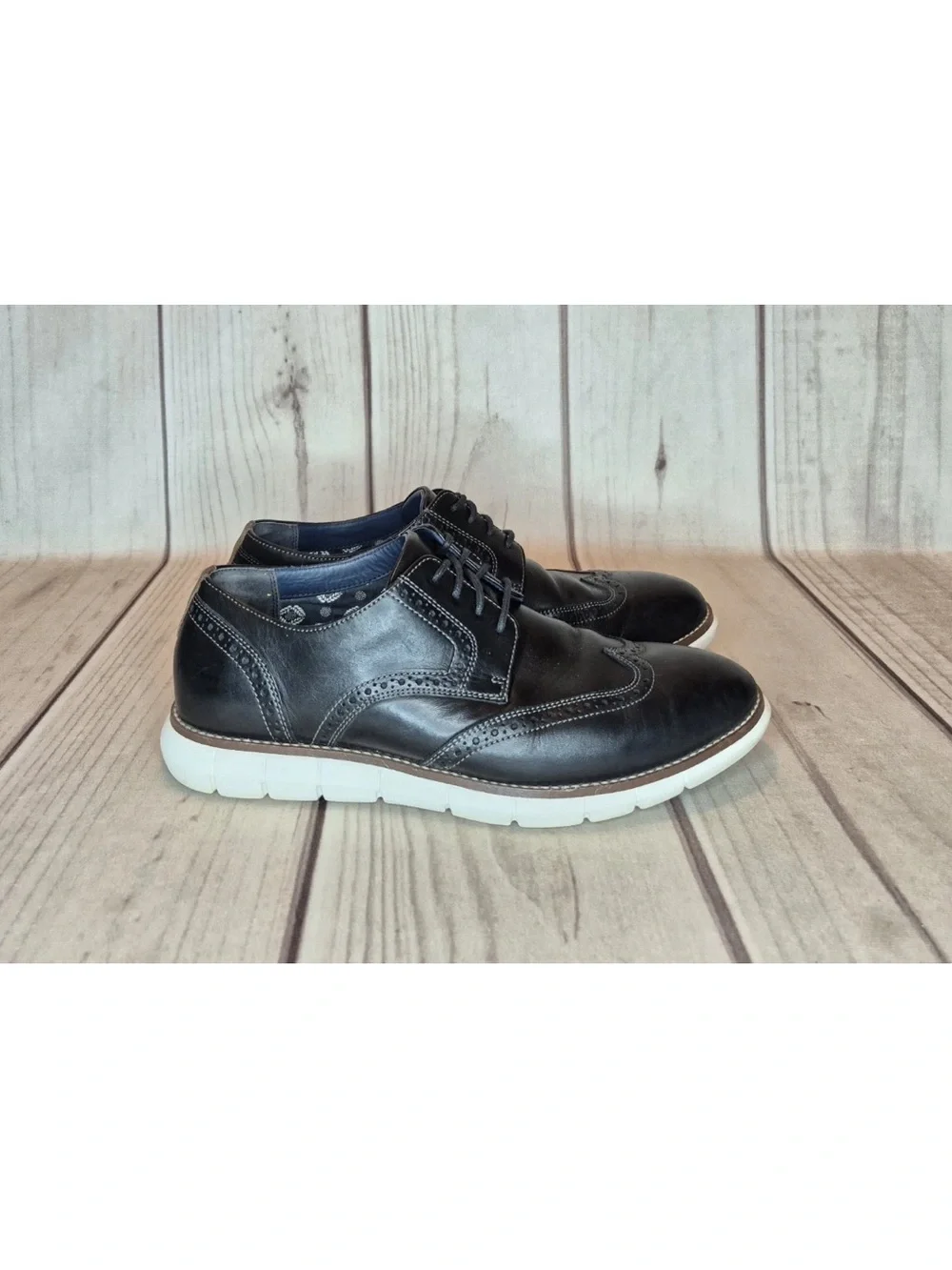 Johnston and Murphy Men's Size 9M Holden Wingtip Dress Casual Shoes
